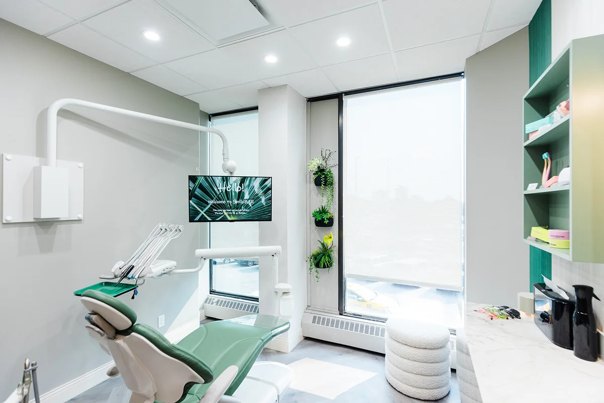 Modern treatment room at the TOOTHbar studio